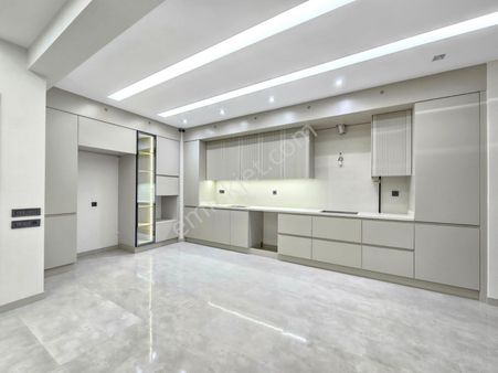 Denizli 1200 Evler'de Satılık 3.5+1 180 M2 Havuzlu Ultra Lüx Daireler