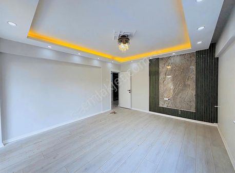 Sedir'de İçi Komple Yapılı Masrafsız Katta 3+1 Satılık Daire