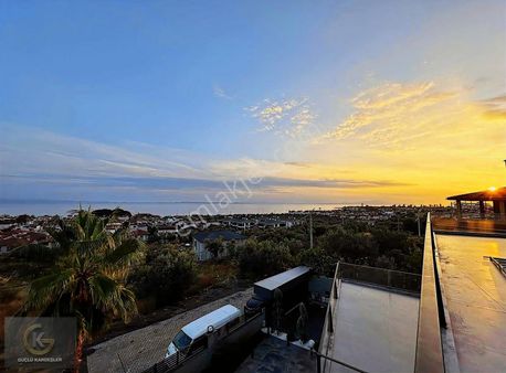 Güçlü Kardeşler Körfezin İncisi Emsalsiz Lüks Villa