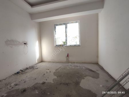 Cumhuriyet Mahallesi'nde Satılık Yerinde Dönüşüm 3+1 Daire