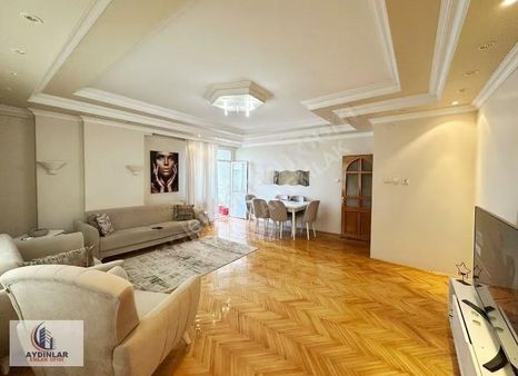 Merkez Cami Yakını Kat Mülkiyetli 122m2 Satılık 2+1 Daire