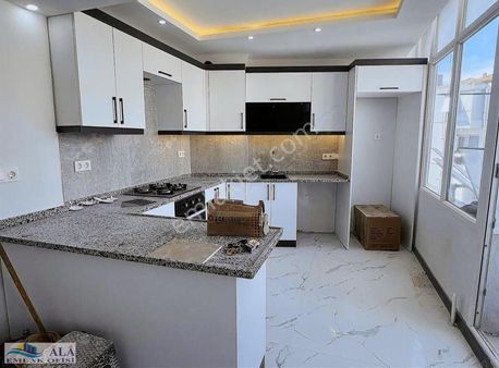 Üçyol Meydan Yakını 3+1 Bakımlı Kiralık Daire