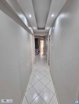 Üçyol Meydan Yakını 3+1 Geniş, Bakımlı Satılık Daire