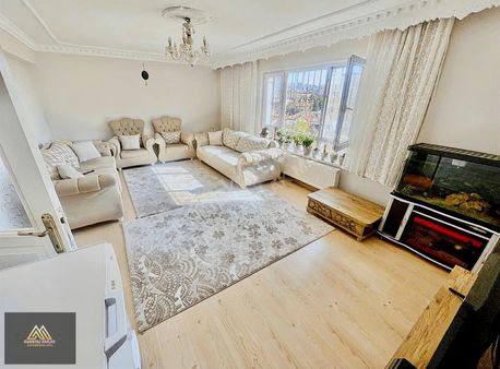 Avantaj Emlak'tan Yeşilbayır'da Kat Konumlu 3+1 Masrafsız Daire