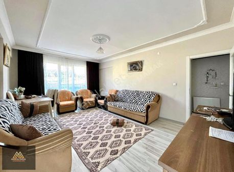 Avantaj Emlak'tan Kıbrısköy'de 3+1 Ara Kat,geniş Masrafsız Daire