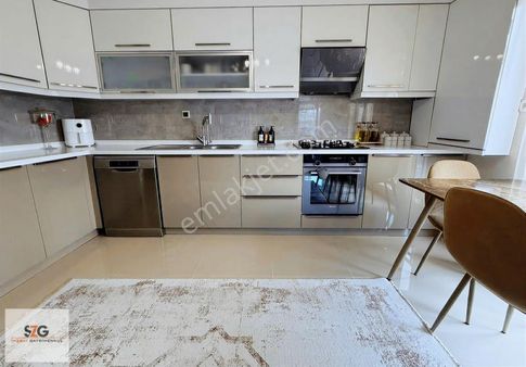 Szg'den Ankara Çevre Yolu Yanı Sitede 6.kat Ebeveyn B. Lüx 3+1!!