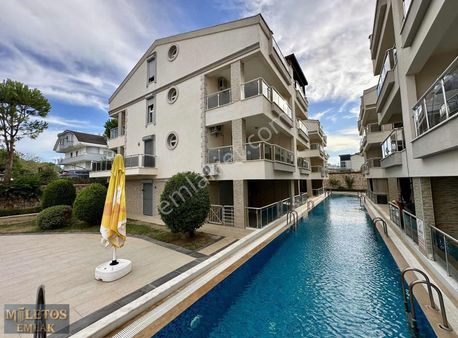 Denize Yürüme Mesafesinde 5+1 Venedik Havuzlu Fourleks Villa