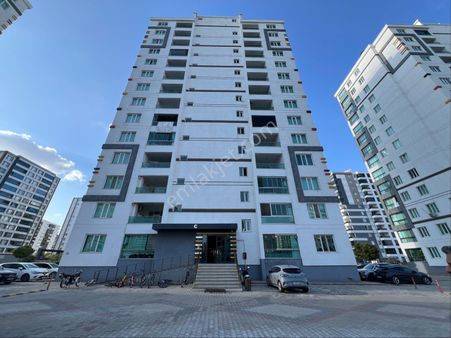 Premar Pro Gayrimenkul’dan Zana Lezgin Sitesi 4.5+1 Satılık Lüx Daire