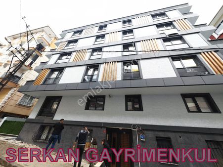 Serkan Gayrimenkulden Bahçelievler Yenibosnada Sıfır 3 Kat