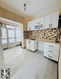 Günsazak Caddesi Üstünde Satılık Full Yapılı Daire...