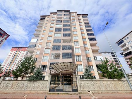 Kabze Emlaktan Alibaba Mahallesinde Satılık Lüks Daire..!!