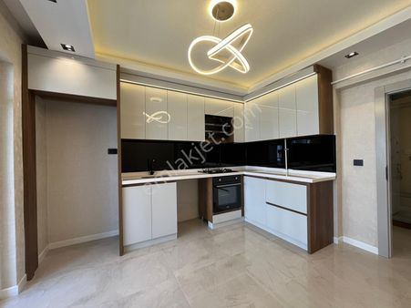 Nasip'ten Full Yapılı Masrafsız Asansörlü 4+1 Daire