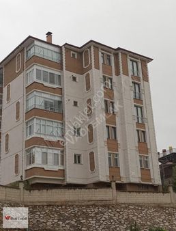 Bahçelievlerde Eşyalı 2+1 Kilralık Daire Muhteşem Manzaralı