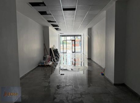Mastfroş Yan Sokağı Kiralık İçi Yapılı Dükkan