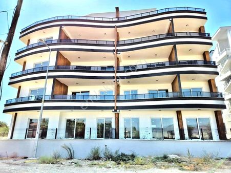 𝄞yeni Evler Melodi'den Akçay Merkez'de Arakat Ön Cephe Sıfır Ötesinde 2+1 Daire