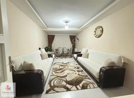 Karataş'tan Ön Cephe Büyük Aile İçin Geniş 2+1 110 M2 Ara Kat