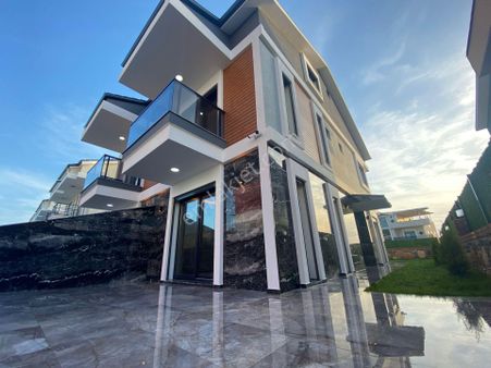 Satılık Villa Hisar Mah. 3+1