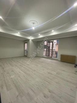 Başakşehir Güvercintepe Mahallesinde Satılık 2+1 Arakat