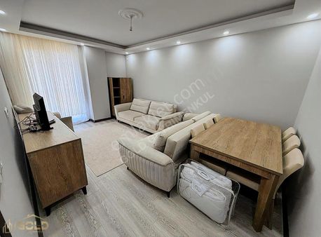 Darıcada 2+1 85 M2 Eşyalı Asansörlü 3. Kat Yerden Isıtma Daire