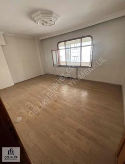 Çelikler İnşaat&gayrimenkul'den Satılık 3.kat 90 M2 Daire