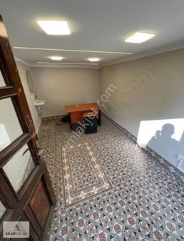Eğrikapıda Kiralık Dükkan