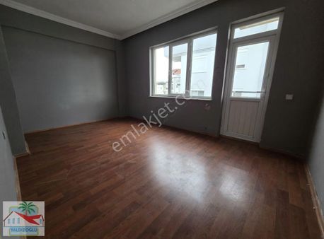 Yeniköy Merkezde Kiralik 120 M2 3+1 Daire