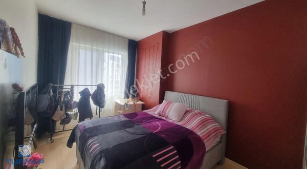 Esenyurt Ayışığı Vadi Evlerinde Satılık 3+1 Daire Havuz Otopark