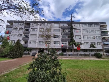 Ali Erişgin'den Kiralık 3 1 Daire Atakum Merkezi Yerde