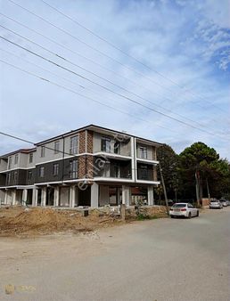 Sakarya Arifiye'de 3+1 Ebebeyn Banyolu 135 M2 Geniş Daire