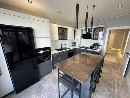 Trabzon Yalıncak 4+1 Satılık Daire