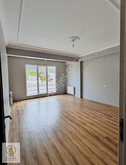 Hürriyet Mahallesinde Hastane Civarında 3+1 Kiralık Daire