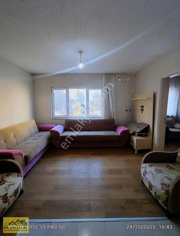 Kardeş Emlak Ertuğrulgazi Mahallesinde 1+1 Daire