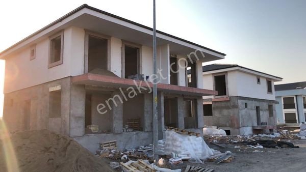 Era Angel'dan Ayvalık Küçükköy'de Tripleks 180 M2 6+1 Villa