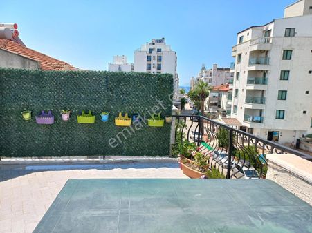 Taş Emlak'tan Sarımsaklıda Plaja 100m 4+1 Dubleks Daire