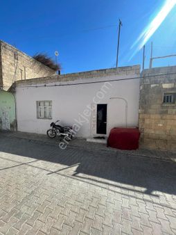 Hükümet Konağına Yürüme Mesafesinde Satılık Müstakil Daire