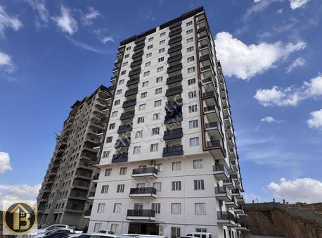 Havuzlu,güvenlikli Kiralık 1+1 Ultra Lüks Daire