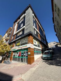 İnal Emlaktan Merkezde Eşyalı Kiralık Her Şey Dahil 1+1 55 M2 Lüks Daire