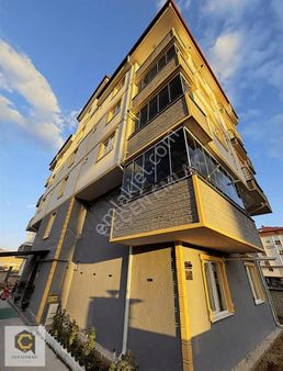 Çeçen Emlak'tan Şingah Mahallesinde Kiralık 3+1 Daire