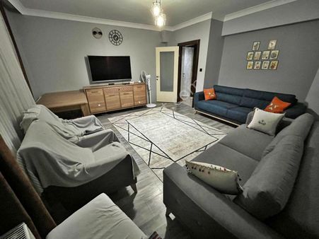 Meta'dan Hocalı Cad Üzeri Arakat/110²asansörlü Uygun Fiyatlı 3+1