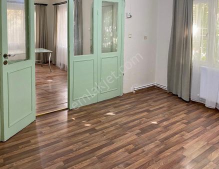 Buca İşçievleri’nde 2+1 Arakat Bakımlı Nezih Muhitte Kiralık Daire