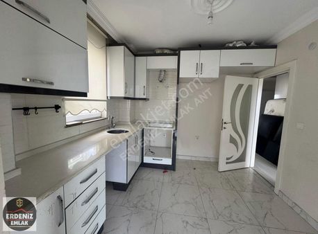 Kepez Yeniemek Mh Cadde Üzerinde2+1 100m Asansörlü Arakat Daire