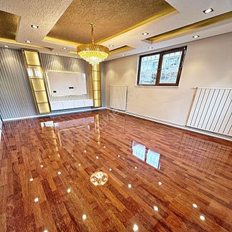 Metrobüse Yakın Lüks Sıfır 120m2 Ferah Sakin Bina Satılık Daire