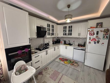 Seferihisar Mersinalanında Deniz Manzaralı 2+1 Ara Kat Daire