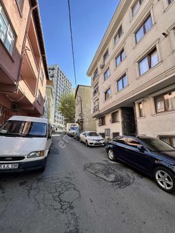 Elif Emlak'tan Kiralık 2 + 1 75 Mk Daire