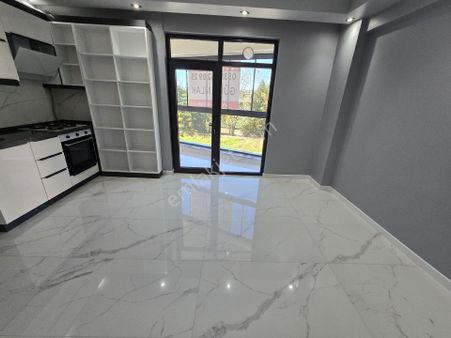 Eskişehir Tepebaşı Çamlıca Mh Amerıkan Mutfaklı 1+1 Kiralık Daire