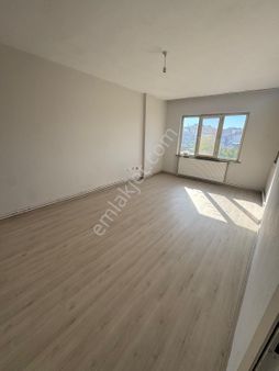 Tuğra'dan Borsa Meydanında Uygun Satılık 2+1 Daire