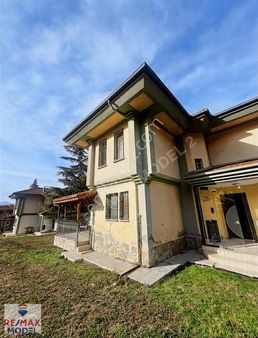Remax Model'den Cankurtaran'da Orman Manzaralı Satılık Villa