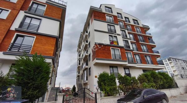 Lapseki Çardak'ta Begonvil Evlerinde Satılık 2+1 Fırsat Daire!