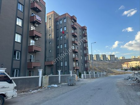 Akev Gayrimenkul'den Batıkent'te 4 Bloklu Site İçi 1+1 Daire