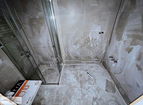 Köksalan'dan Çınar'da Nidapark'a Komşu 2.katta Fırsat 1+1 Geniş